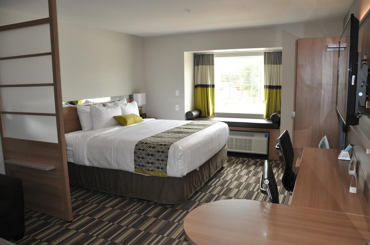 Microtel Inn & Suites By Wyndham Lubbock Zewnętrze zdjęcie