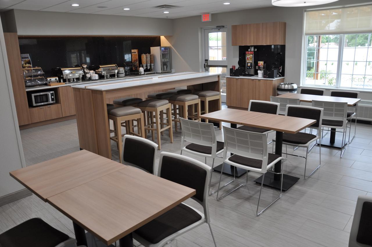 Microtel Inn & Suites By Wyndham Lubbock Zewnętrze zdjęcie