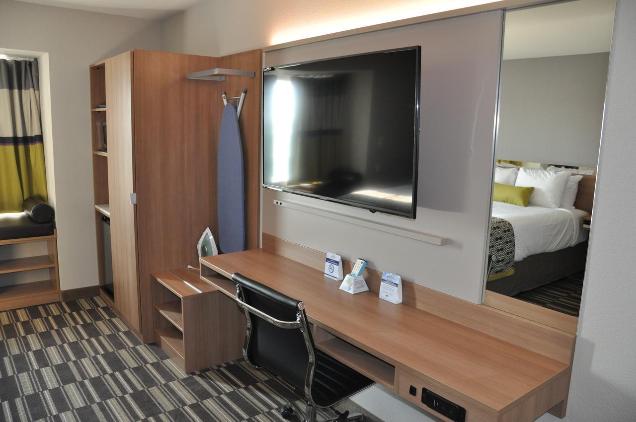 Microtel Inn & Suites By Wyndham Lubbock Zewnętrze zdjęcie