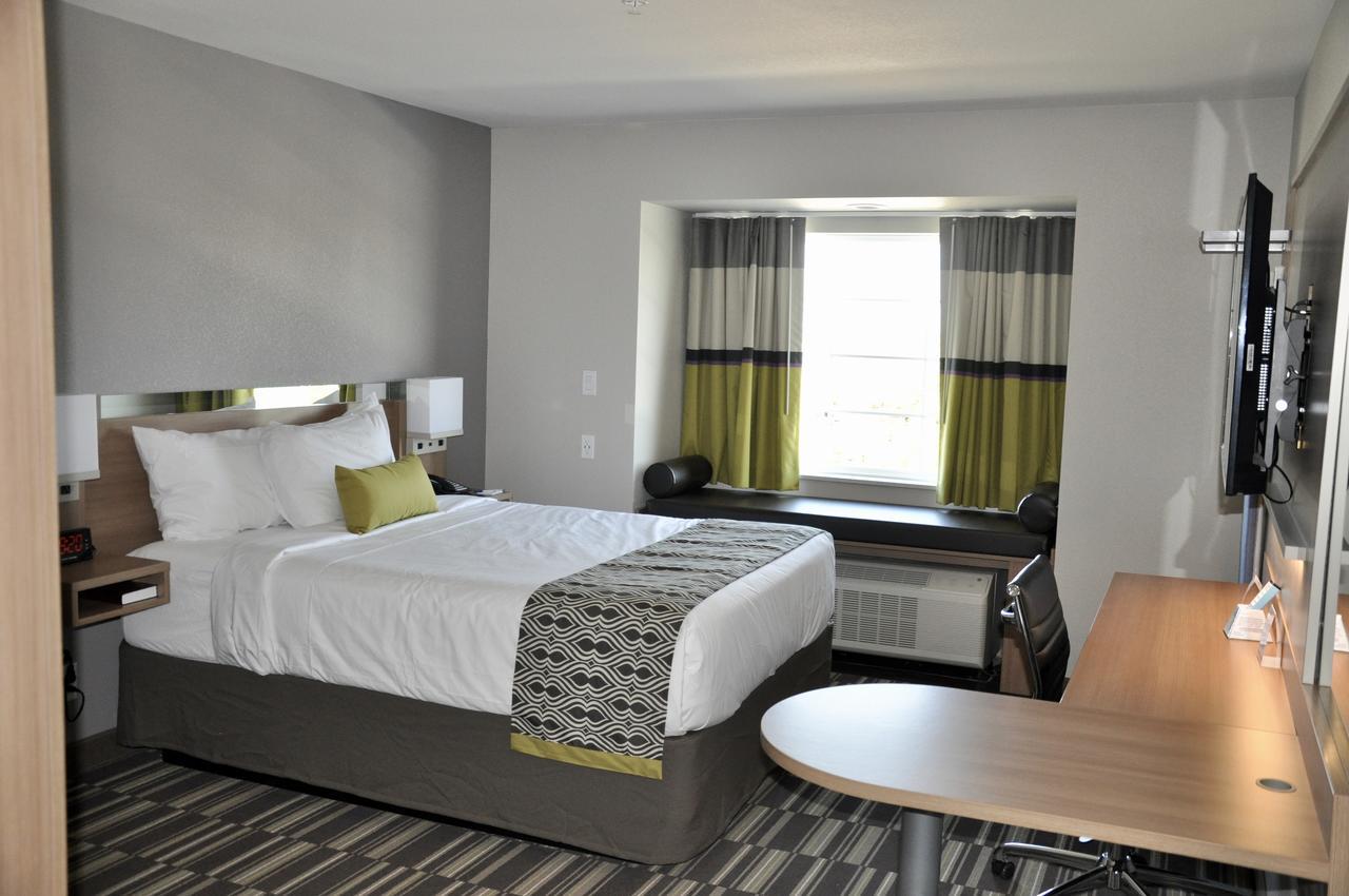 Microtel Inn & Suites By Wyndham Lubbock Zewnętrze zdjęcie