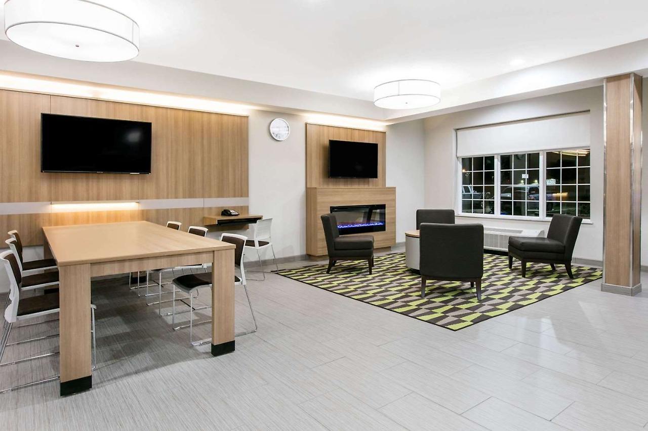 Microtel Inn & Suites By Wyndham Lubbock Zewnętrze zdjęcie
